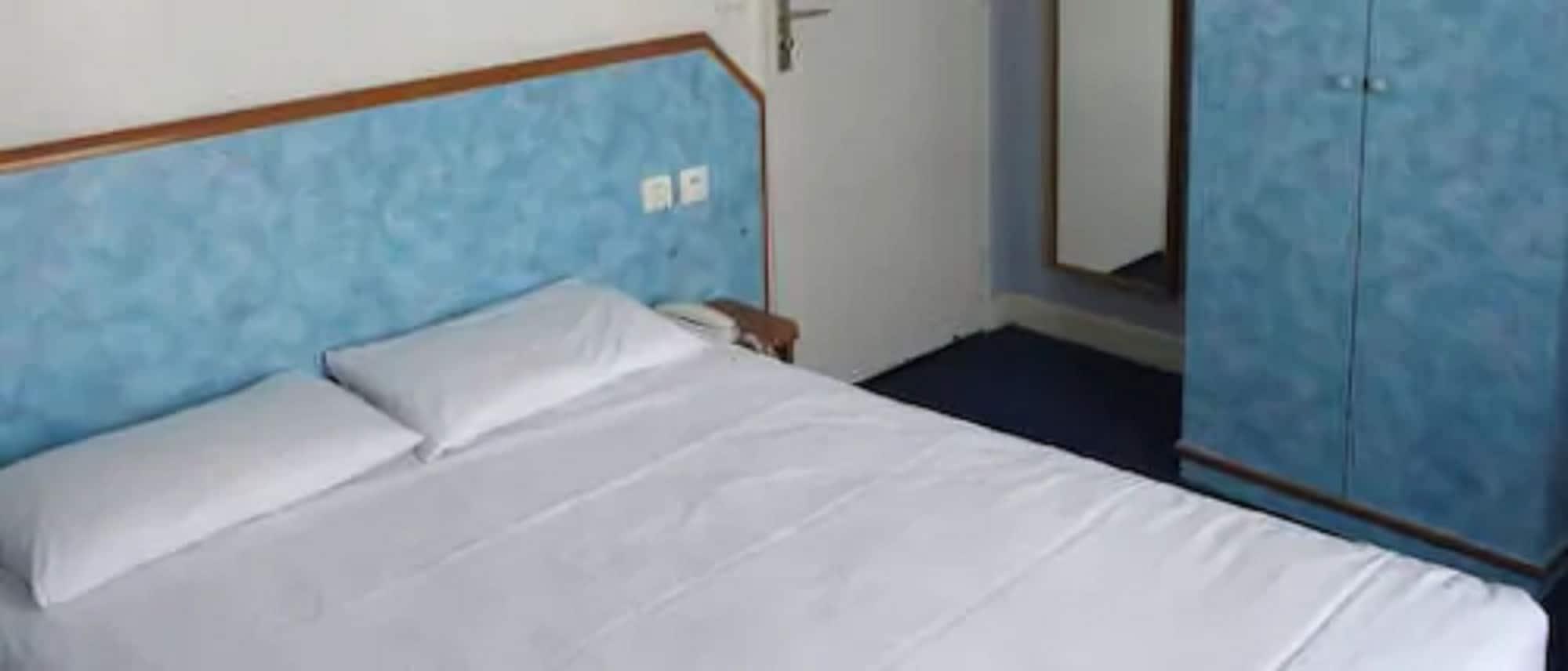 Hotel Royal Mansart Párizs Kültér fotó
